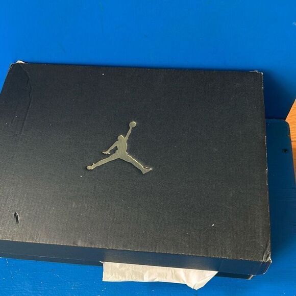 NIKE JORDAN WHY NOT ZERO.3 SE (GS) SAIL/BLCK-SPRUCE AURA [CN8107 101] US SZ 5Y - Picture 7 of 9